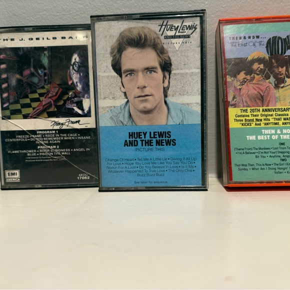 Set of 12 Vintage Cassette Tapes - Picture 6 of 7
